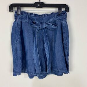 Lauren Conrad Chambray shorts spring summer